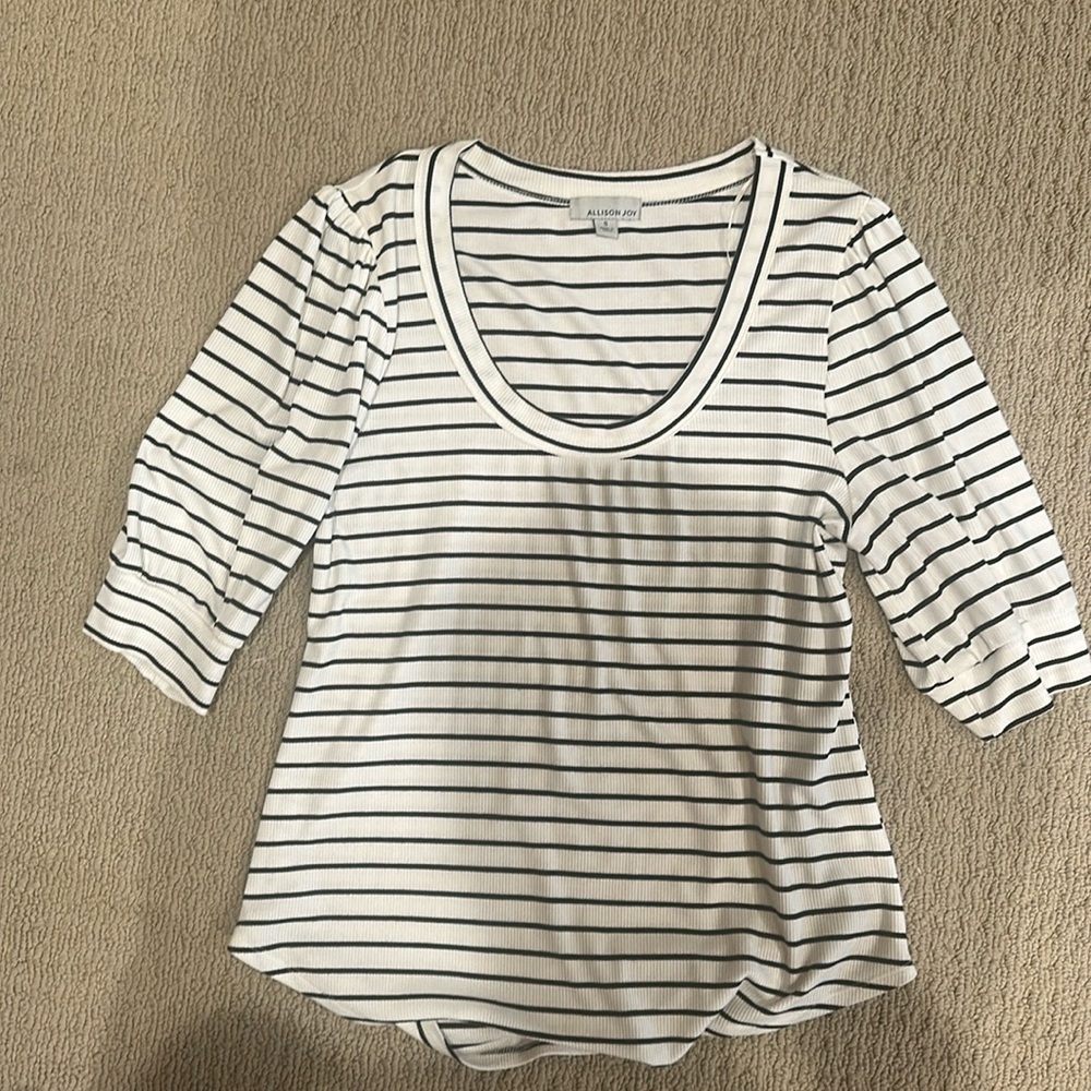 Bundle 3/$15 Evereve stripped shirt. Great condition
